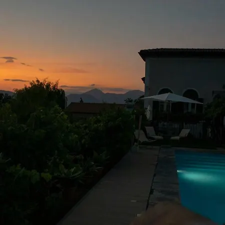 Il Casino Di Donna Maria (adults Only) مورمانو