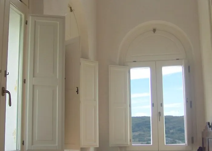 Il Casino Di Donna Maria (adults Only)