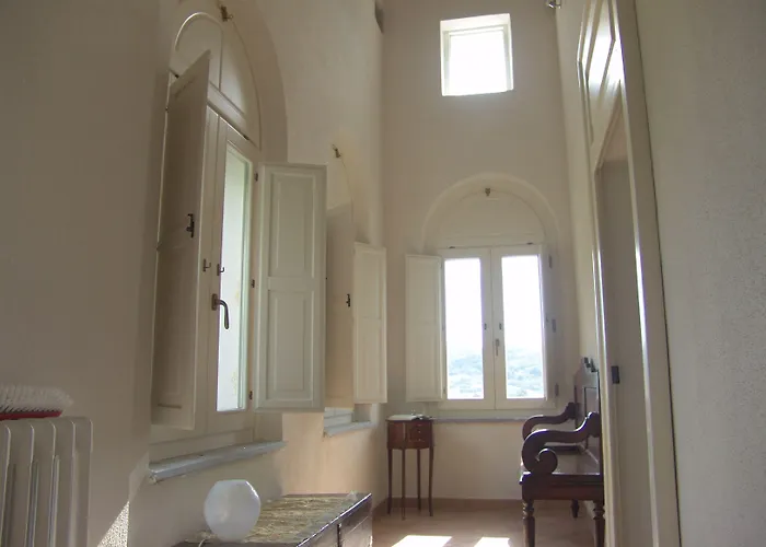 Il Casino Di Donna Maria (adults Only) מורמאנו