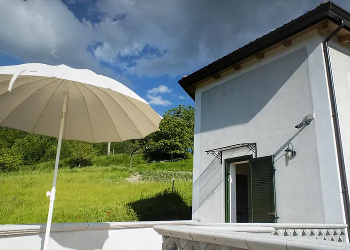 Il Casino Di Donna Maria (adults Only) מורמאנו